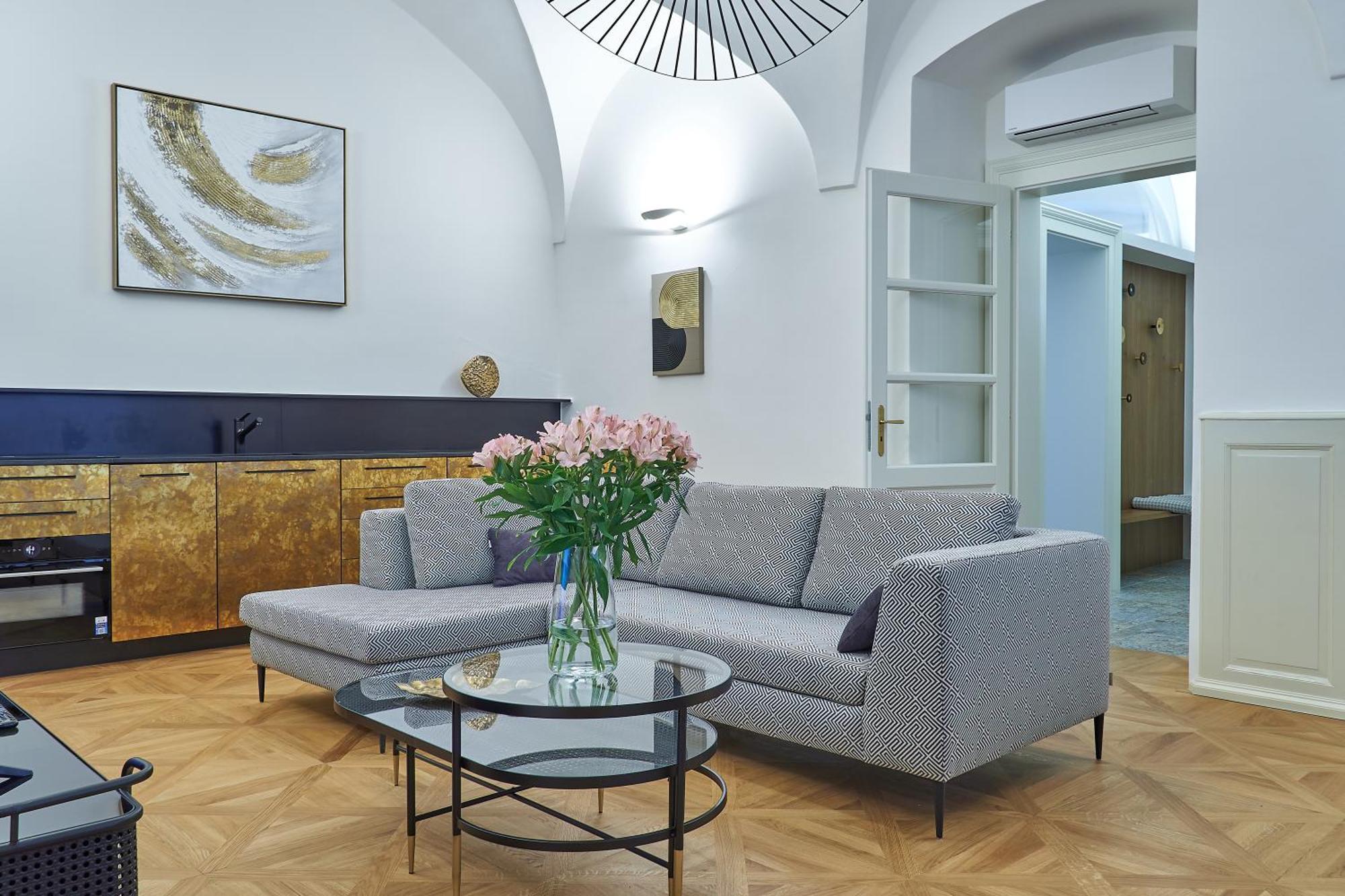 Hotel U 3 Pstrosu Πράγα Εξωτερικό φωτογραφία