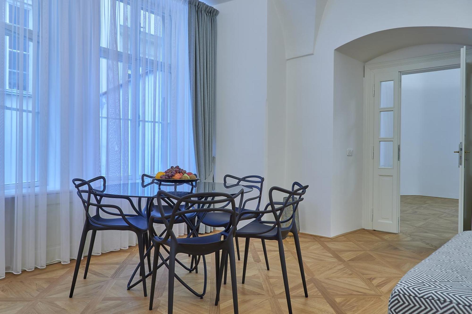 Hotel U 3 Pstrosu Πράγα Εξωτερικό φωτογραφία