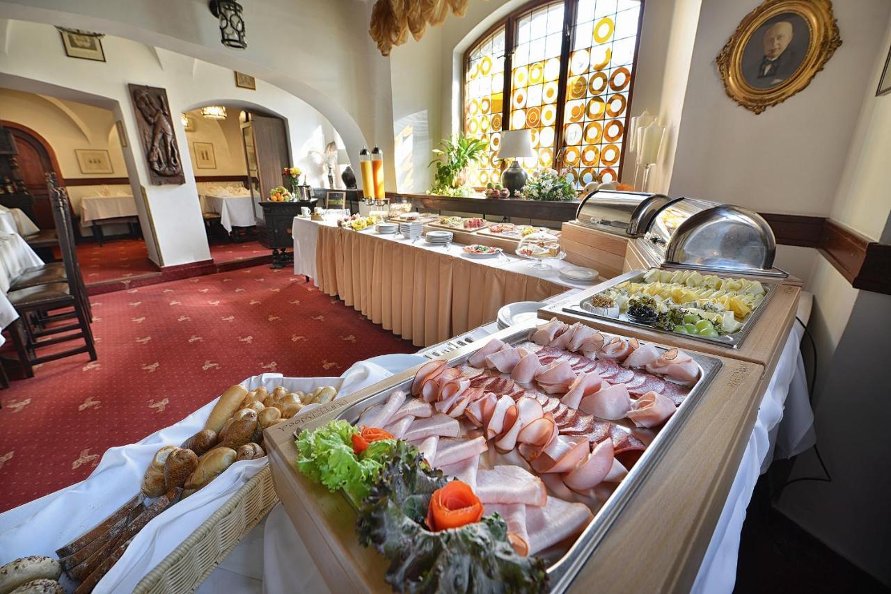 Hotel U 3 Pstrosu Πράγα Εξωτερικό φωτογραφία